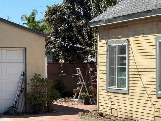 9138 Telegraph, Downey, CA 90240