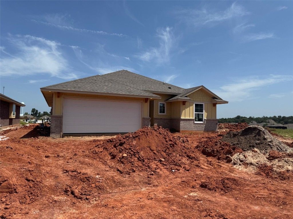 10733 Painted Turtle Way, Midwest City, OK 73130