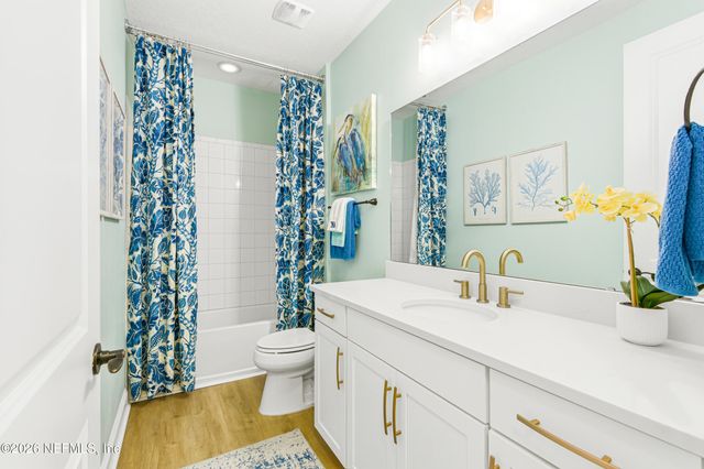 633 KENDALL CROSSING Drive, St. Johns, FL 32259