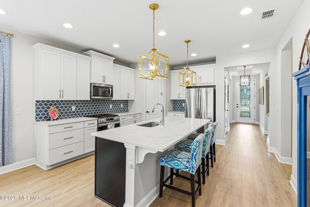 633 KENDALL CROSSING Drive, St. Johns, FL 32259