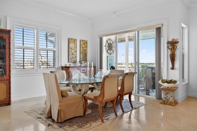3950 N Flagler Drive 401, West Palm Beach, FL 33407