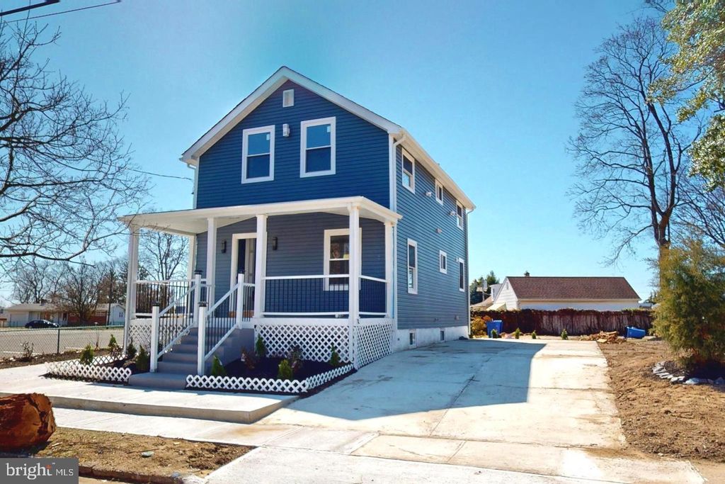 304 MONUMENT AVE, National Park, NJ 08063