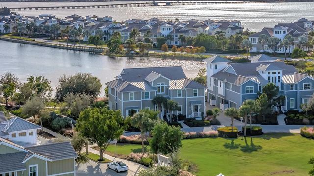 246 SAPPHIRE LAKE DRIVE 201, Bradenton, FL 34209