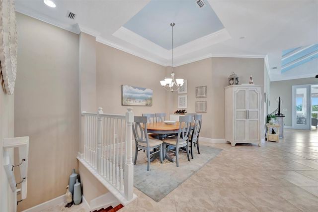 246 SAPPHIRE LAKE DRIVE 201, Bradenton, FL 34209