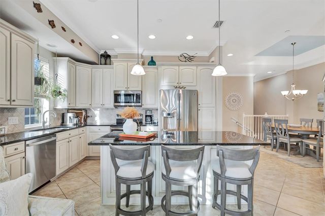 246 SAPPHIRE LAKE DRIVE 201, Bradenton, FL 34209