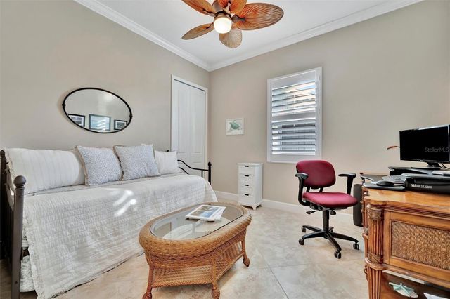 246 SAPPHIRE LAKE DRIVE 201, Bradenton, FL 34209