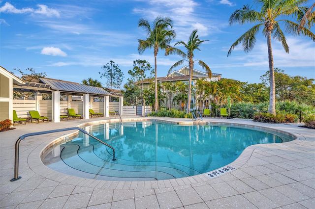 246 SAPPHIRE LAKE DRIVE 201, Bradenton, FL 34209