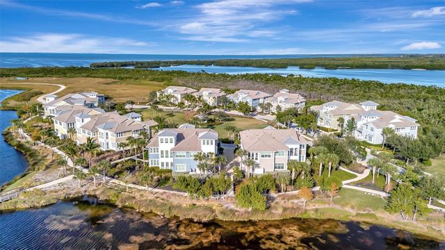 246 SAPPHIRE LAKE DRIVE 201, Bradenton, FL 34209