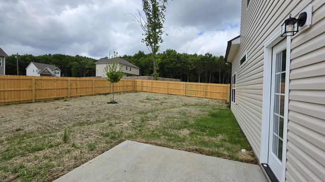 227 Hannah Lee Hill Rd, La Vergne, TN 37086