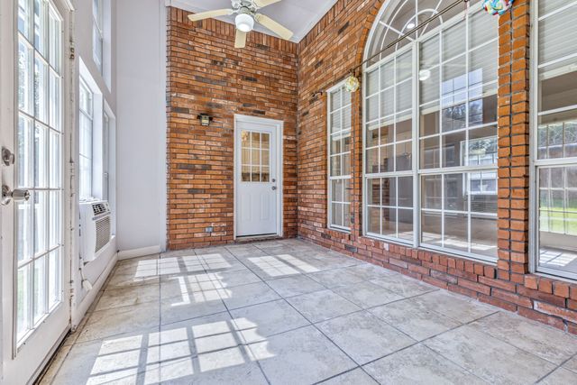 4564 Jousting Lane, Grand Prairie, TX 75052