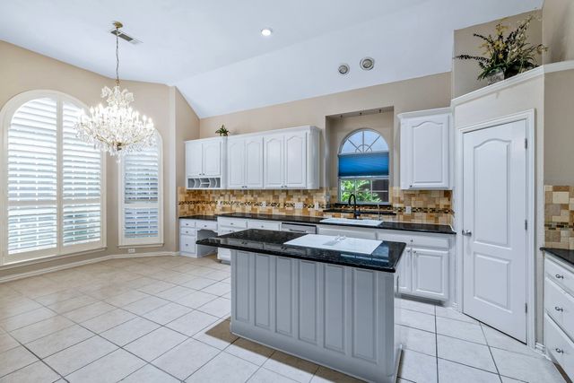 4564 Jousting Lane, Grand Prairie, TX 75052
