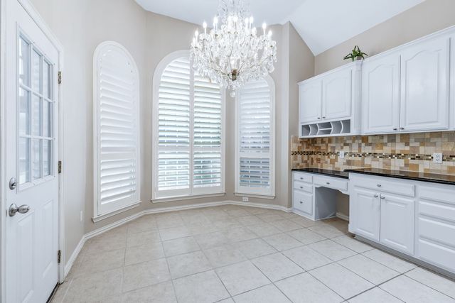 4564 Jousting Lane, Grand Prairie, TX 75052