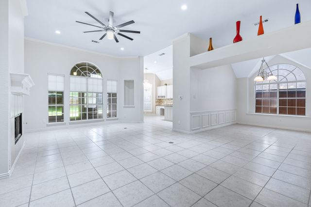 4564 Jousting Lane, Grand Prairie, TX 75052