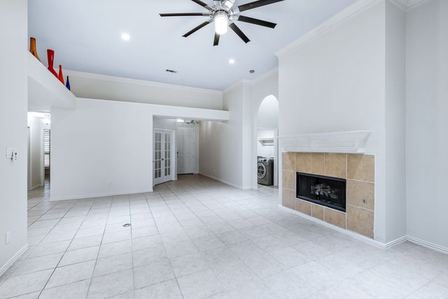 4564 Jousting Lane, Grand Prairie, TX 75052