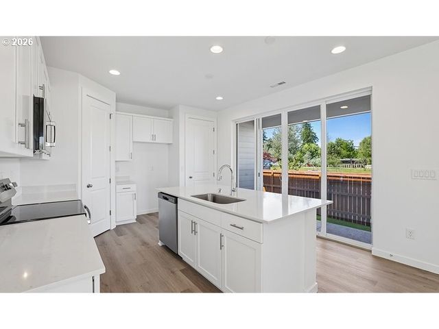 515 Sw EATON Blvd, Battle Ground, WA 98604