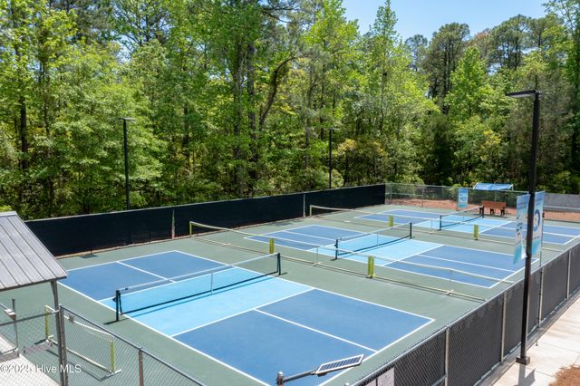 7101 Windward Drive, New Bern, NC 28560