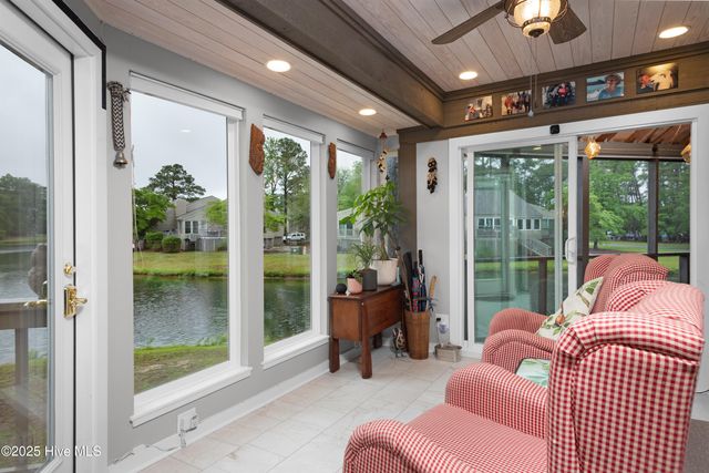 7101 Windward Drive, New Bern, NC 28560