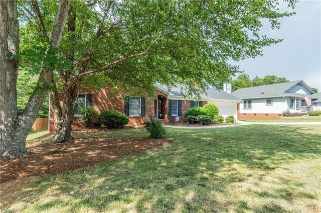2511 Northfork Terrace, High Point, NC 27265