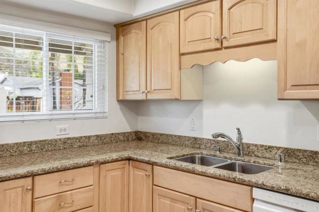 6809 Ballinger Avenue, San Carlos, CA 92119