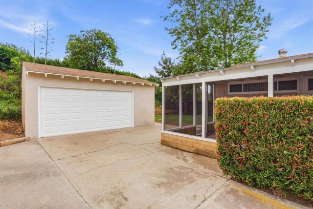 6809 Ballinger Avenue, San Carlos, CA 92119
