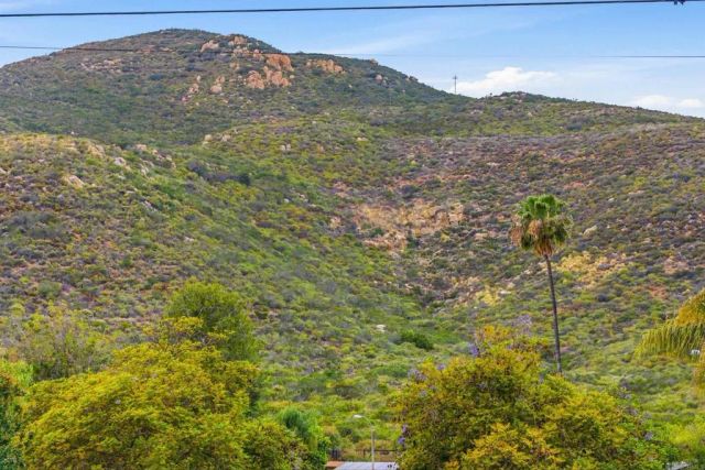 6809 Ballinger Avenue, San Carlos, CA 92119