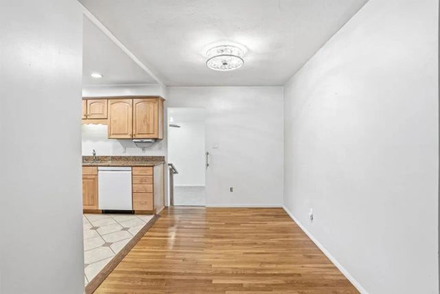 6809 Ballinger Avenue, San Carlos, CA 92119