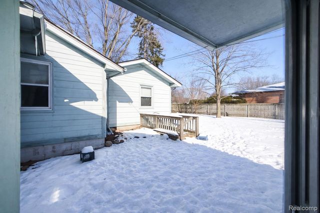 5336 Mansfield Avenue, Sterling Heights, MI 48310