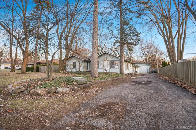 5336 Mansfield Avenue, Sterling Heights, MI 48310