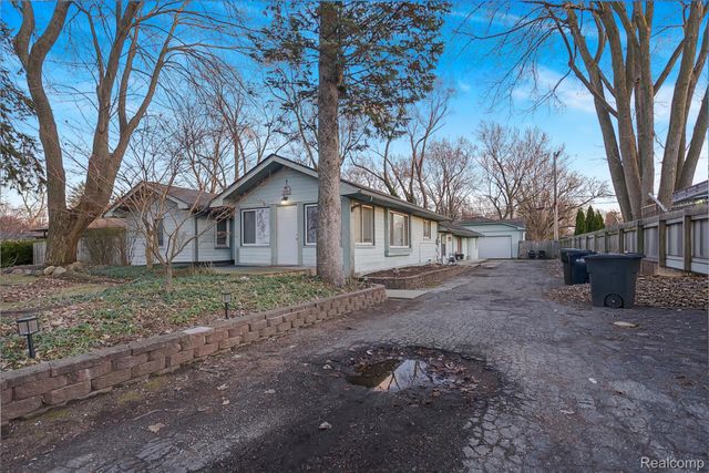 5336 Mansfield Avenue, Sterling Heights, MI 48310