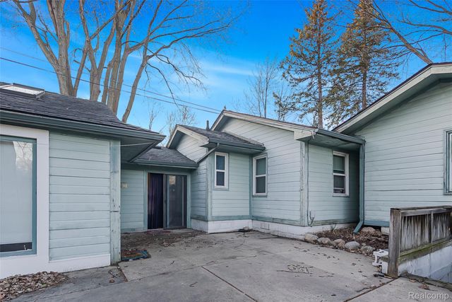 5336 Mansfield Avenue, Sterling Heights, MI 48310