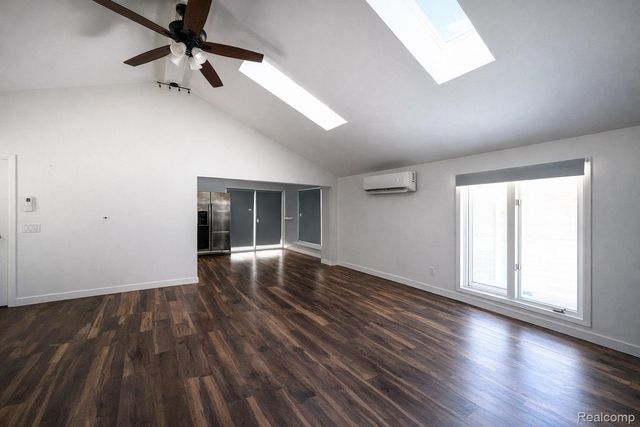 5336 Mansfield Avenue, Sterling Heights, MI 48310