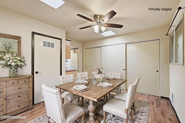 413 N Calle Del Diablo, Green Valley, AZ 85614