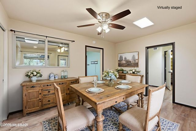 413 N Calle Del Diablo, Green Valley, AZ 85614