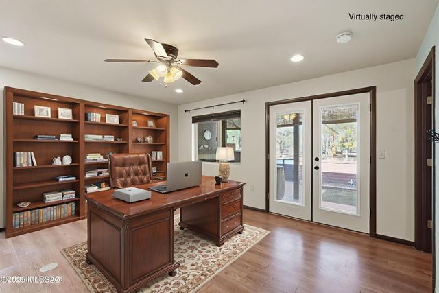 413 N Calle Del Diablo, Green Valley, AZ 85614