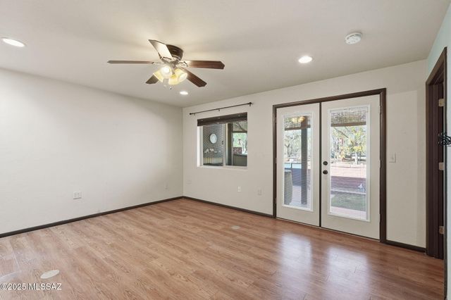 413 N Calle Del Diablo, Green Valley, AZ 85614