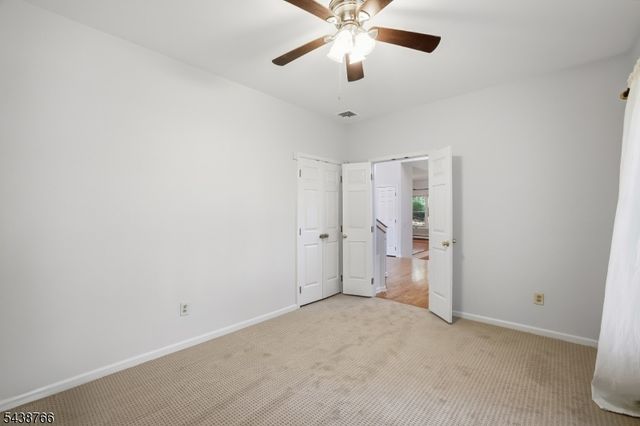 30 Carriage House Rd, Sparta Twp., NJ 07871
