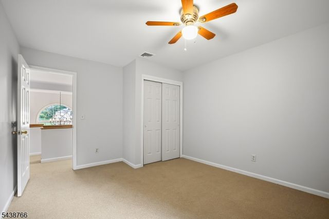 30 Carriage House Rd, Sparta Twp., NJ 07871