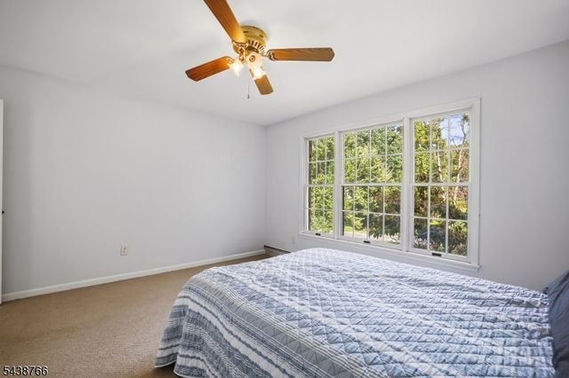 30 Carriage House Rd, Sparta Twp., NJ 07871