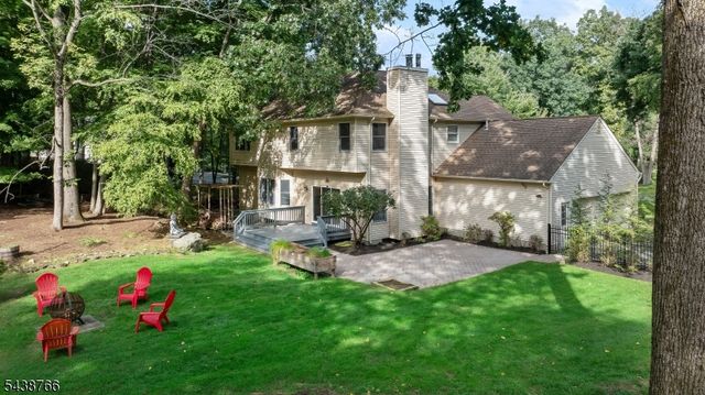 30 Carriage House Rd, Sparta Twp., NJ 07871