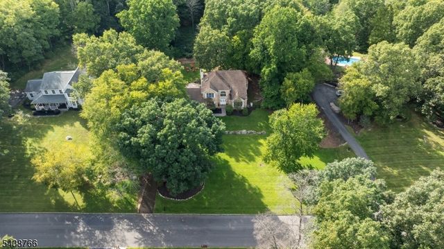 30 Carriage House Rd, Sparta Twp., NJ 07871