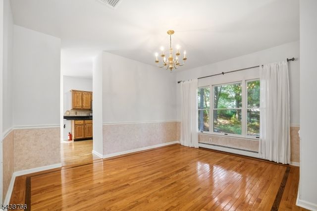 30 Carriage House Rd, Sparta Twp., NJ 07871