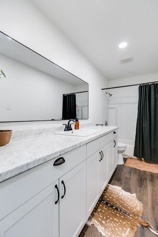 3508 Sunset Dr, San Angelo, TX 76904