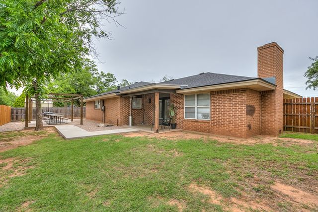 3508 Sunset Dr, San Angelo, TX 76904