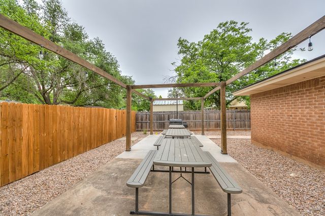 3508 Sunset Dr, San Angelo, TX 76904