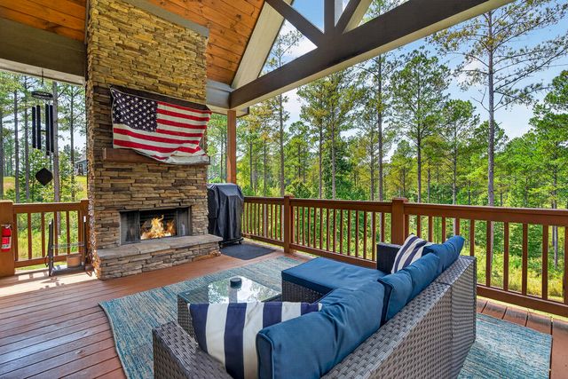 1068 High River Road, Ellijay, GA 30540