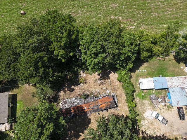 380 William Montgomery Road, Livingston, TX 77351