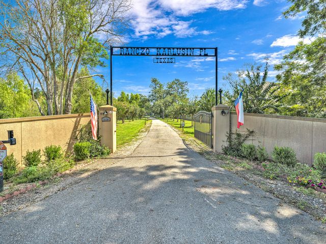 3130 Bowser Road, Fulshear, TX 77441