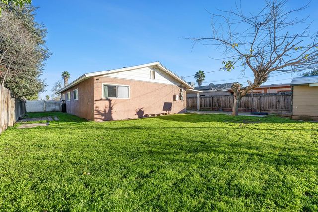 1404 Tulare Street, Madera, CA 93638
