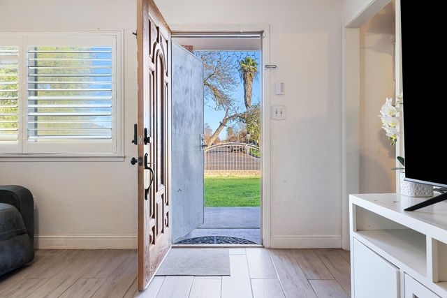 1404 Tulare Street, Madera, CA 93638