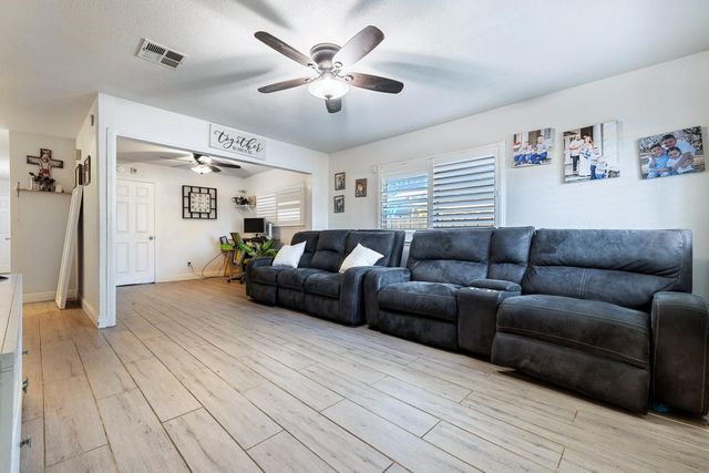 1404 Tulare Street, Madera, CA 93638